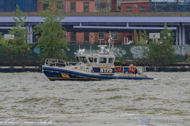 NYPD 452