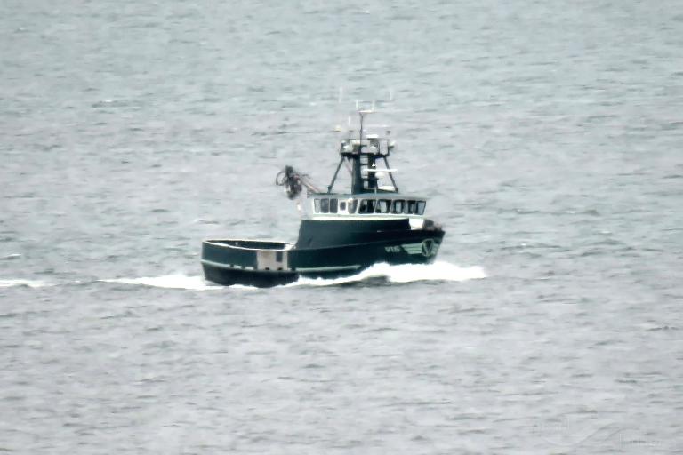 VIS Current position (Fishing vessel, MMSI 367676480) - VesselFinder