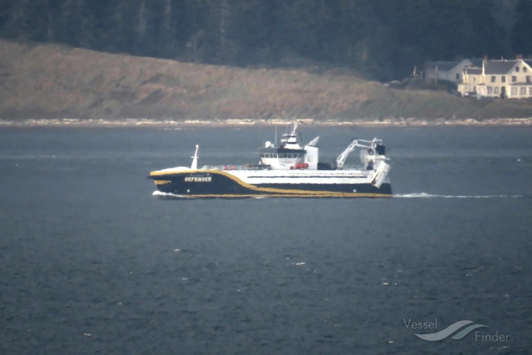ALASKAN DEFENDER photo