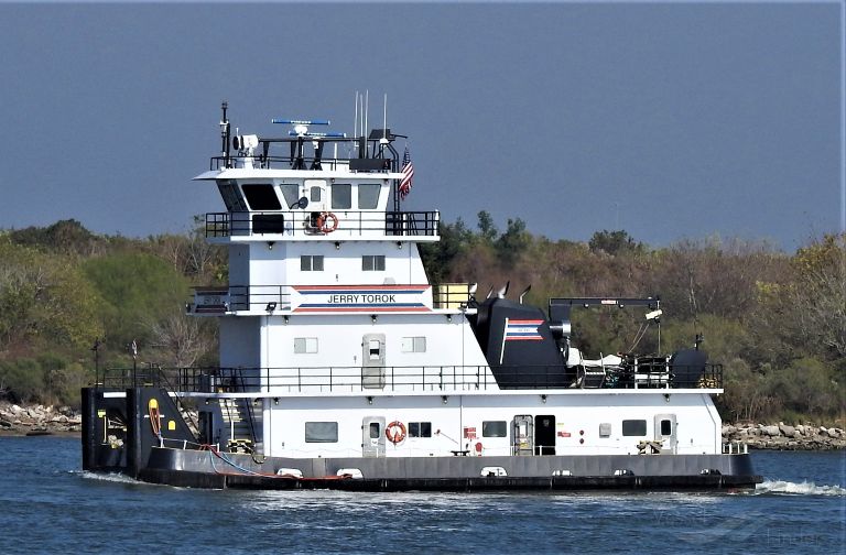 ship photo