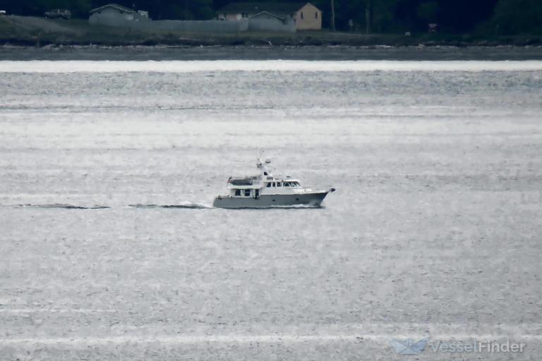 ship photo