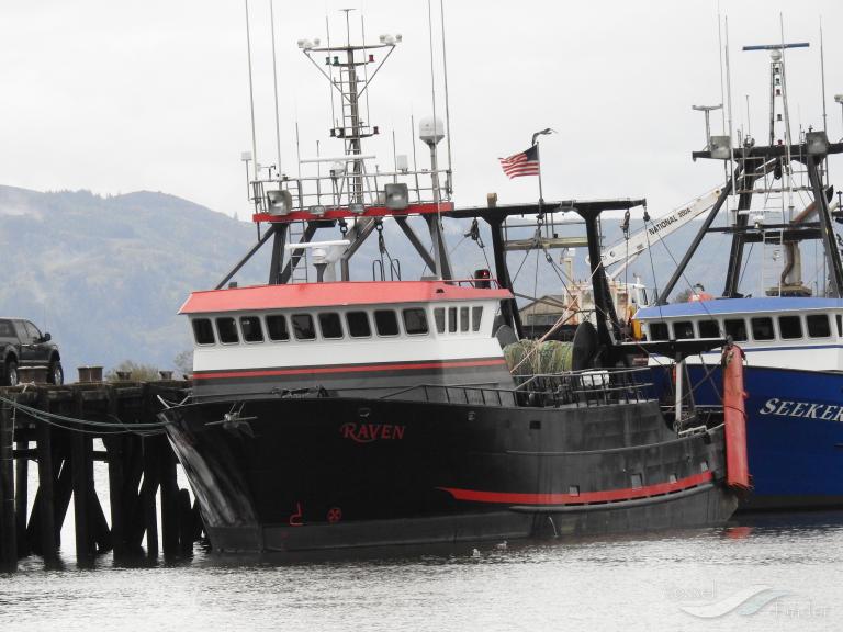 RAVEN, Fishing vessel - Details and current position - MMSI 367774000 -  VesselFinder