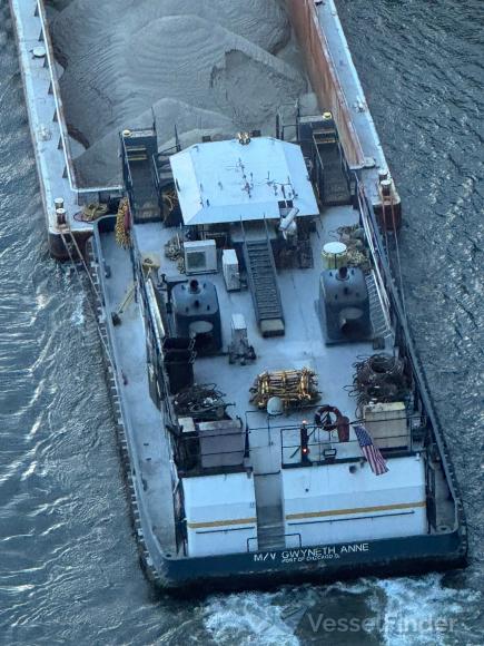 ship photo