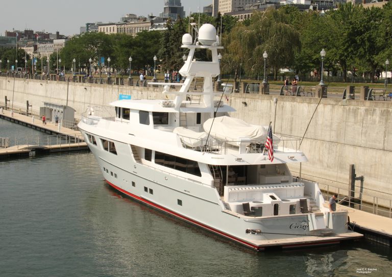 MV CAZADOR photo