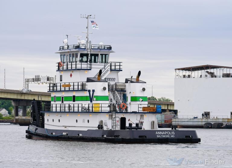 ship photo