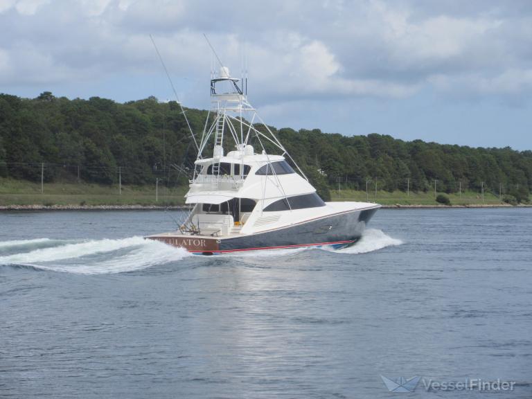 SPECULATOR photo