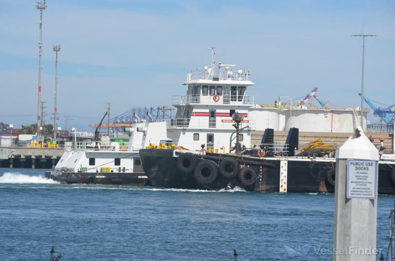 ship photo