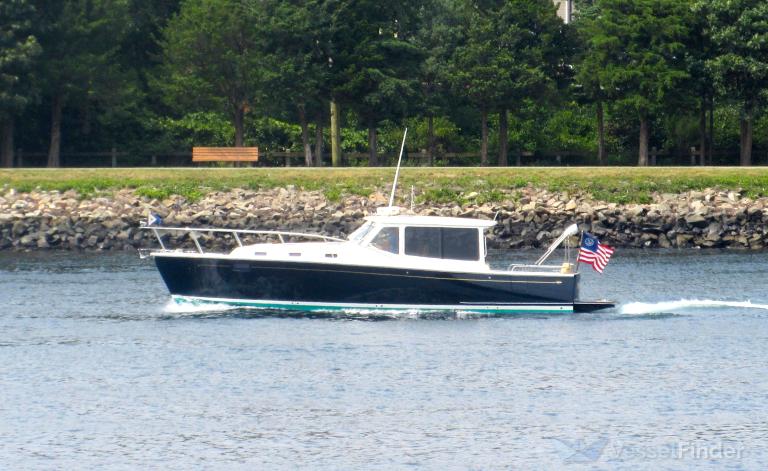 PERFECT ARRANGEMENT photo