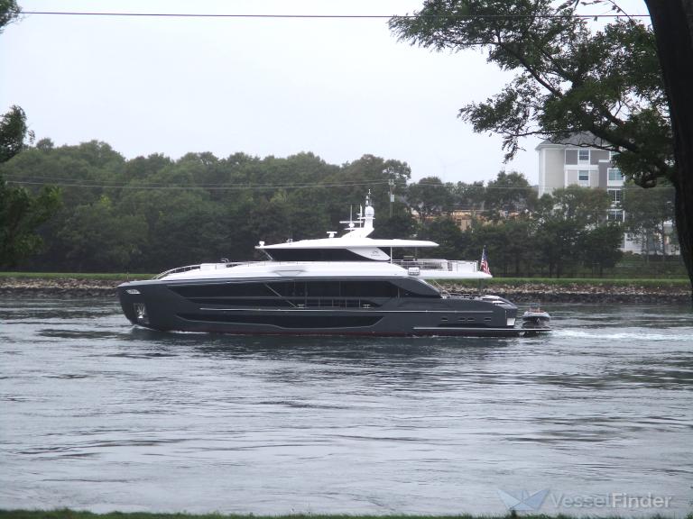 ship photo