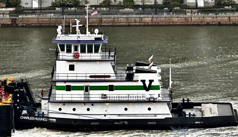 CHARLES HUGHES photo