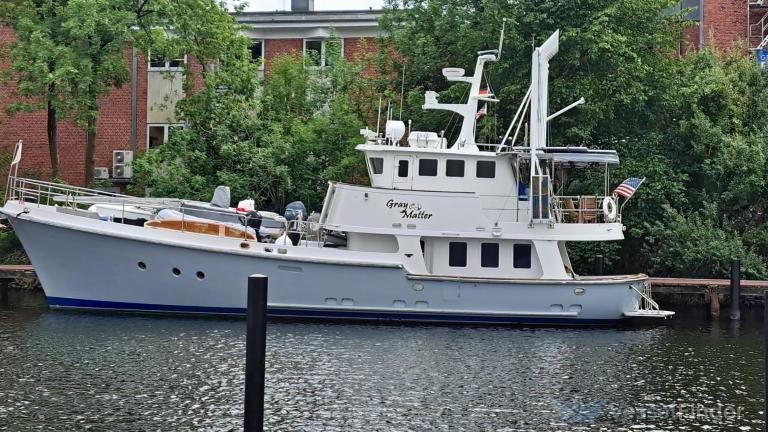 ship photo