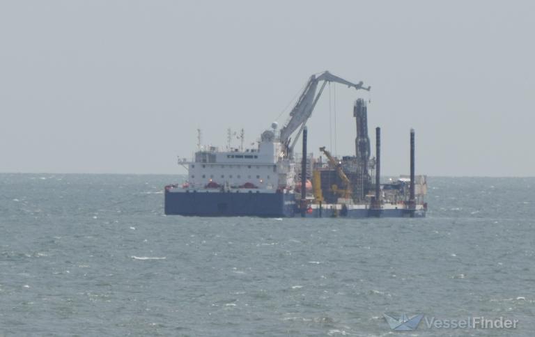 CAPT. LES ELDRIDGE photo