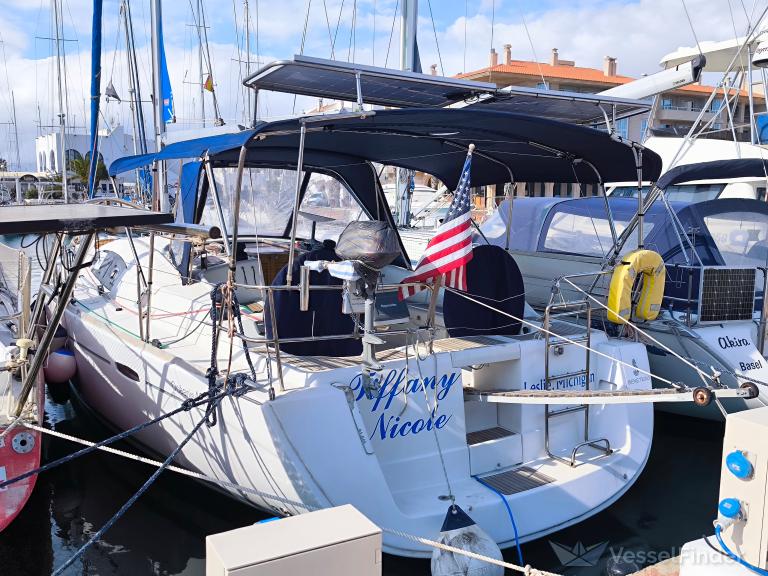 TIFFANY NICOLE photo