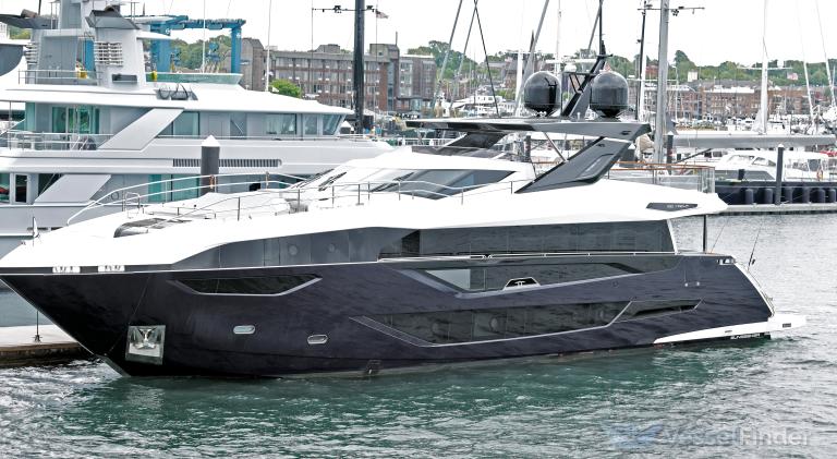 ship photo