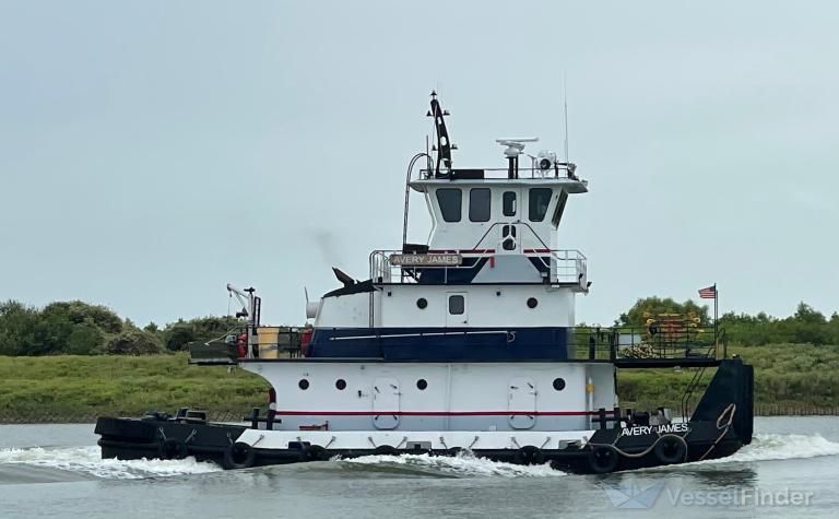 ship photo