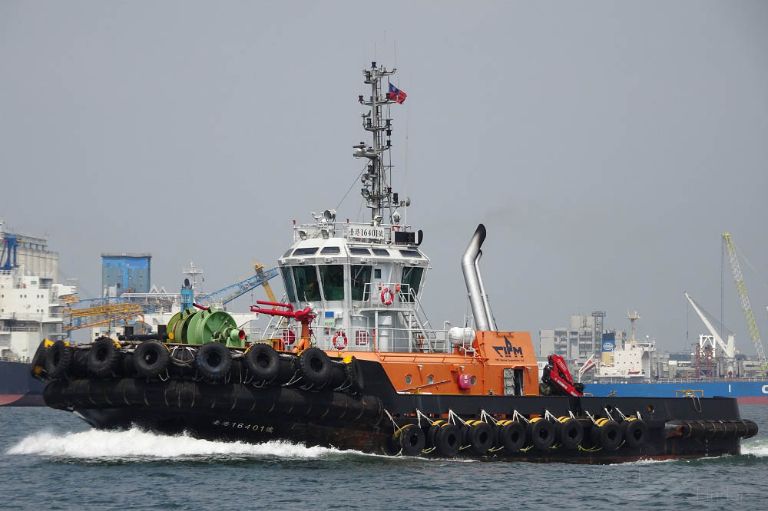 ship photo