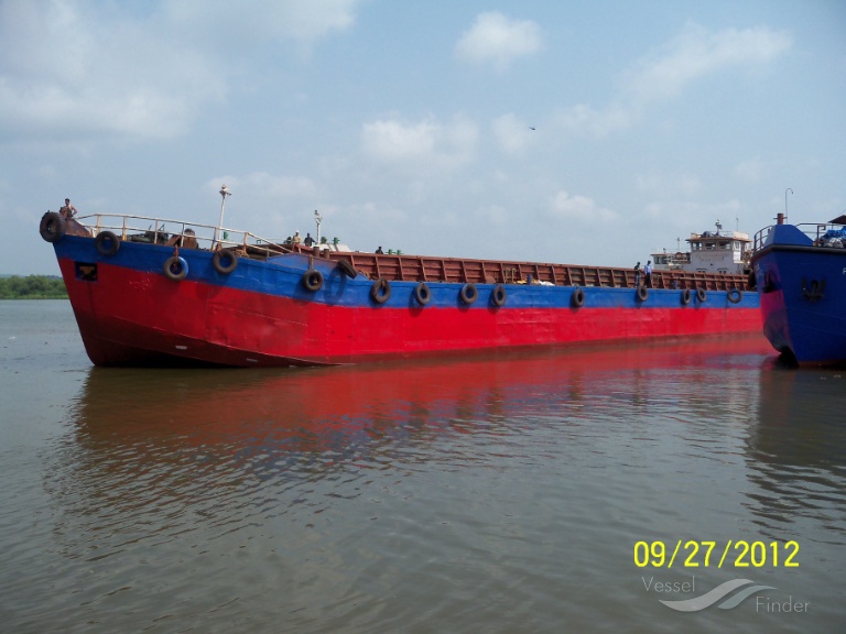 ship photo