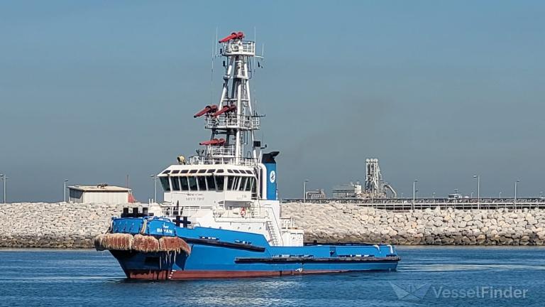 TUG BAYAN photo