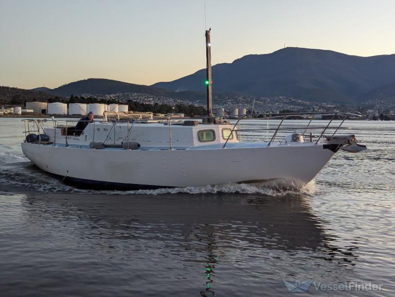 JOHANNA HIRT 2 photo