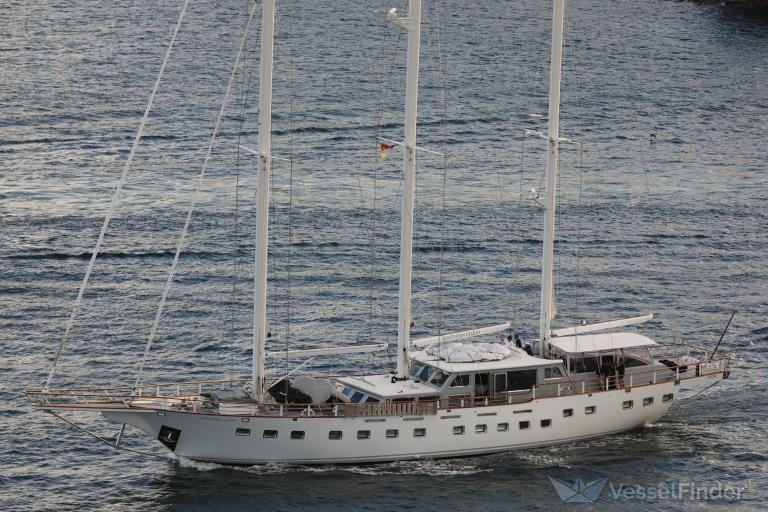 ship photo