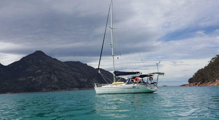 BLUE LOON, Sailing vessel - Details and current position - MMSI ...