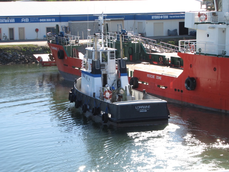 LORRAINE, Tug Details and current position MMSI 503500800