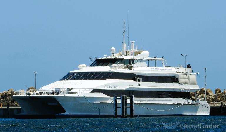 REEF PRINCE, Pleasure craft - Details and current position - MMSI ...