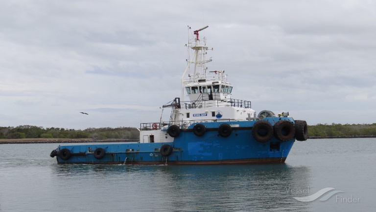 KING BAY photo