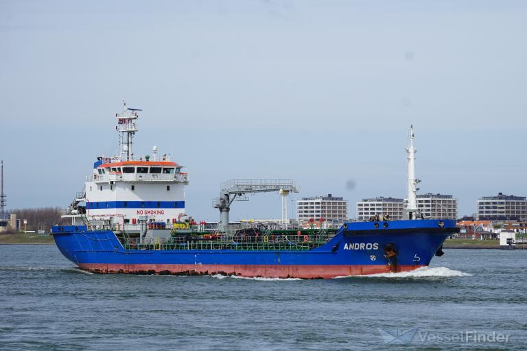 ship photo