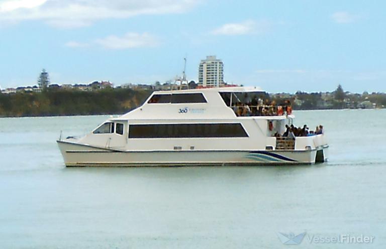 DISCOVERY 1 photo