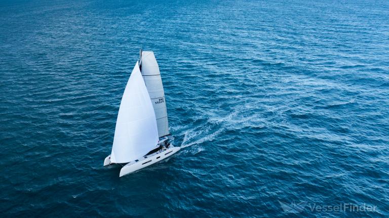 CATAMARAN VAI9 photo