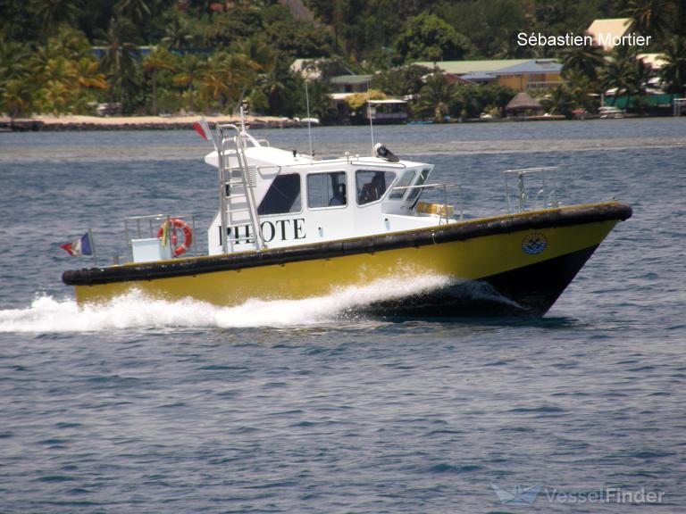 PILOT BOAT JW AHNNE photo