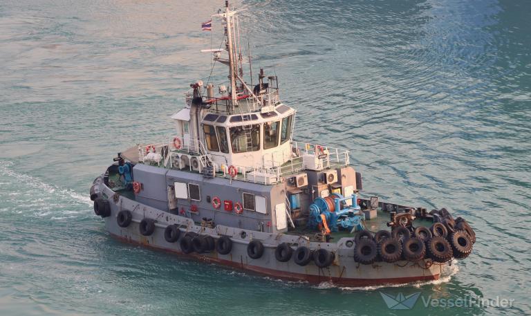 TUG301 photo