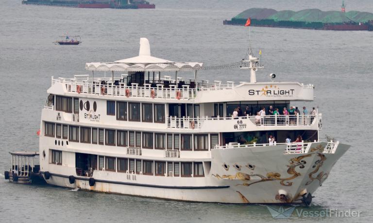 STARLIGHT CRUISER photo