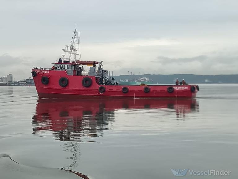 ship photo