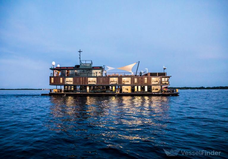 RIO NEGRO QUEEN photo