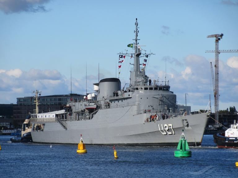 ship photo
