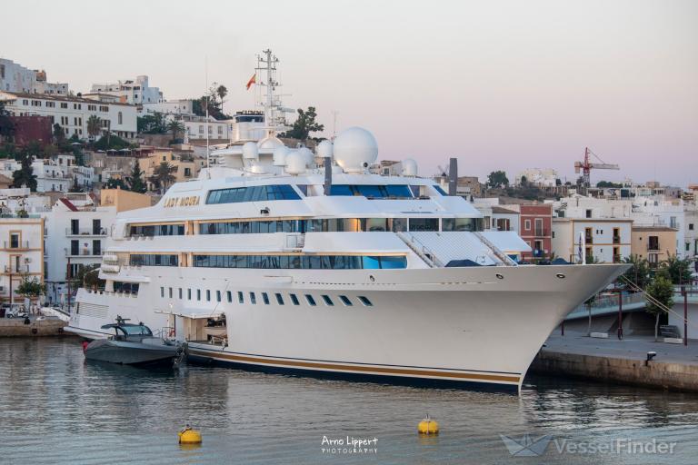 LADY MOURA, Yacht Dettagli della nave e posizione attuale IMO 1002380 VesselFinder