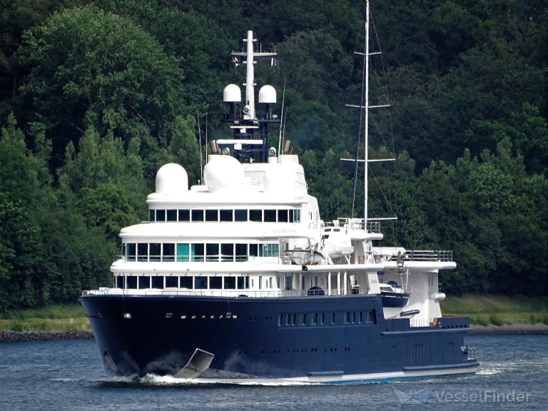 le grand bleu yacht seized