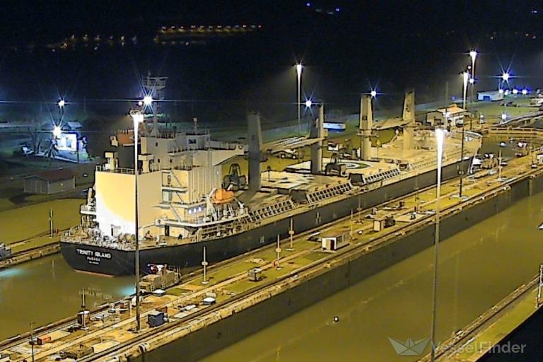 ship photo