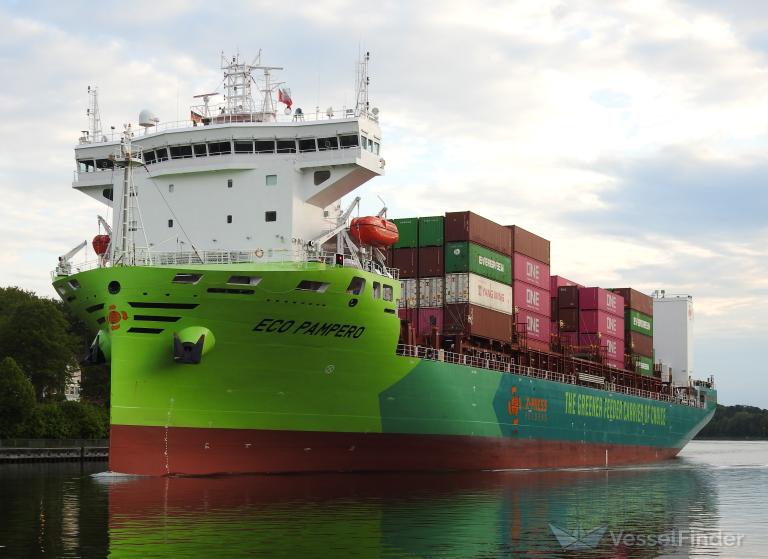 ship photo