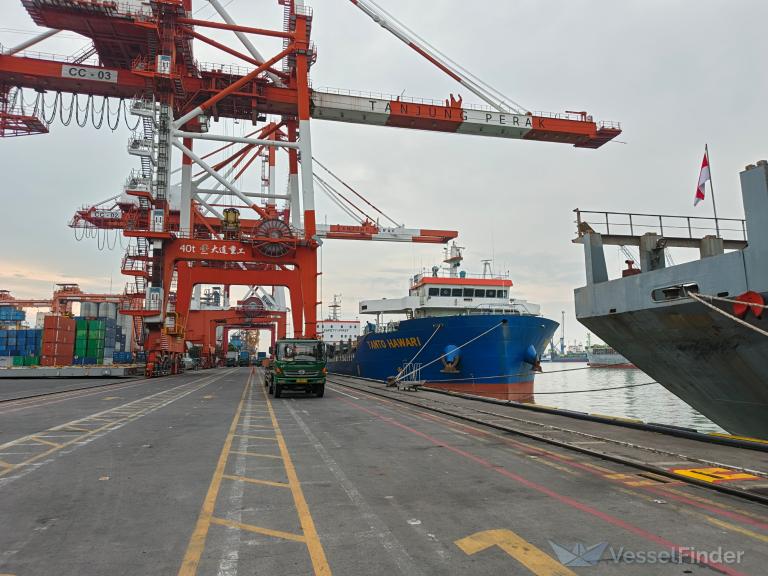 ship photo