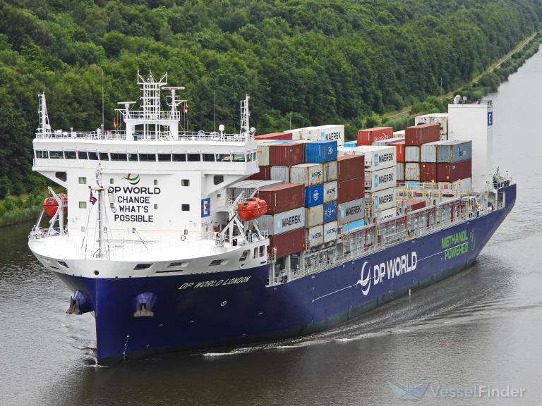 ship photo