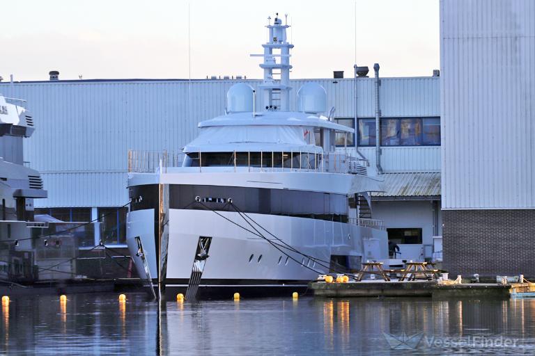 ship photo
