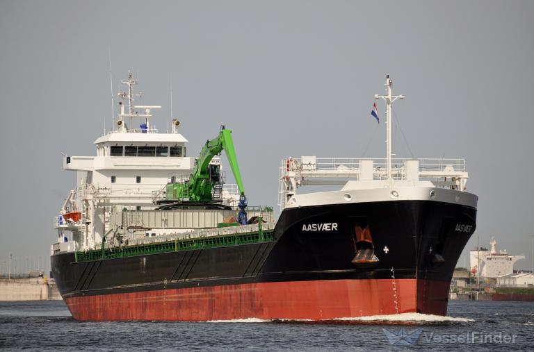 ship photo