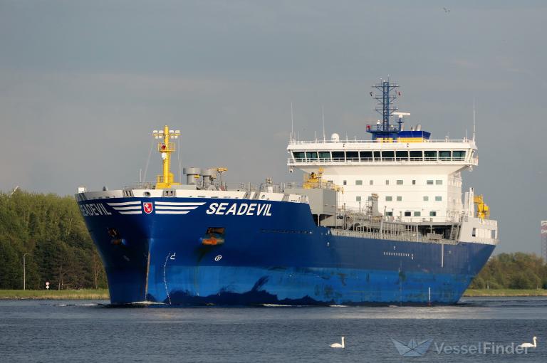 ship photo
