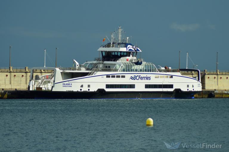 ISLAND SARLEQUUN