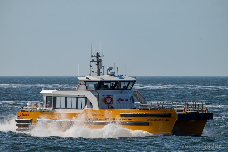 ship photo
