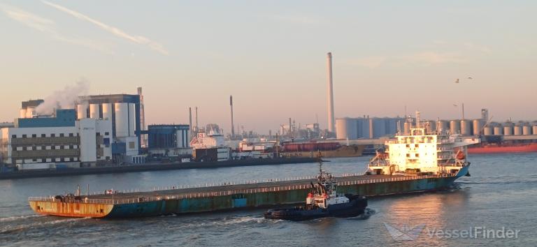 ship photo by Sjaak van Krimpen PG2A