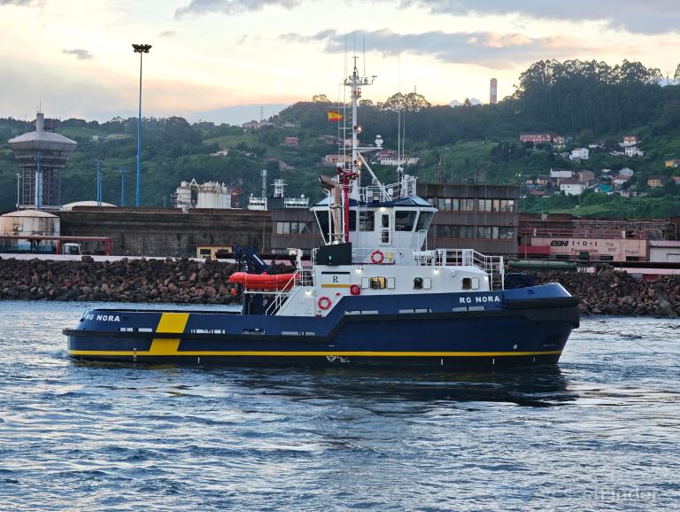 ship photo